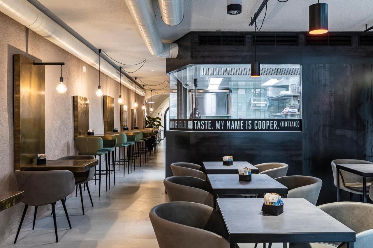 Stay Cooper L Capitol Rooms Болзано Екстериор снимка
